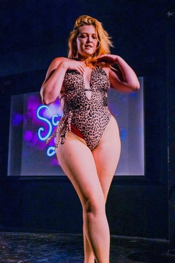 Gallery photo 3 of Scarlette Lady
