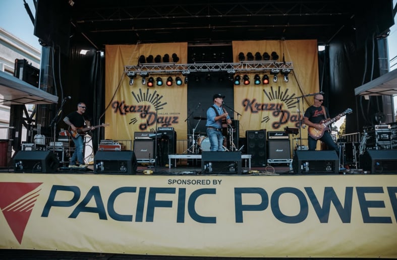 Gallery photo 1 of Schown Slade Band