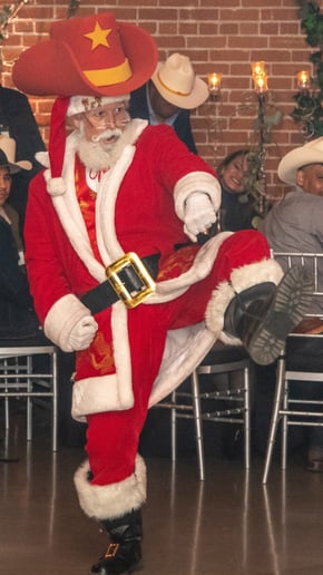 Gallery photo 5 of Scottsdale Santa