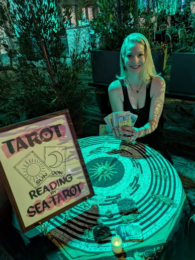 Gallery photo 6 of Sea Tarot