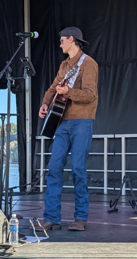Gallery photo 4 of Sean Spanier Music