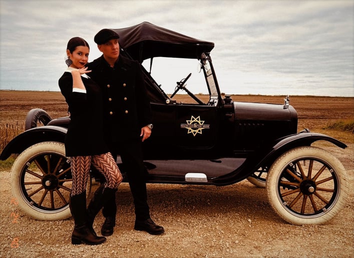 Gallery photo 10 of Magician & The Muse