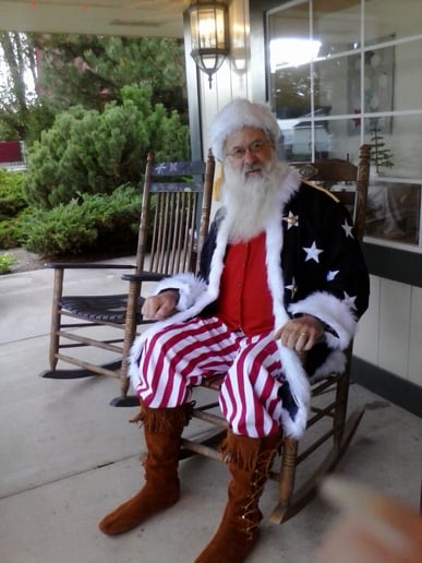 Gallery photo 29 of Seashell Santas