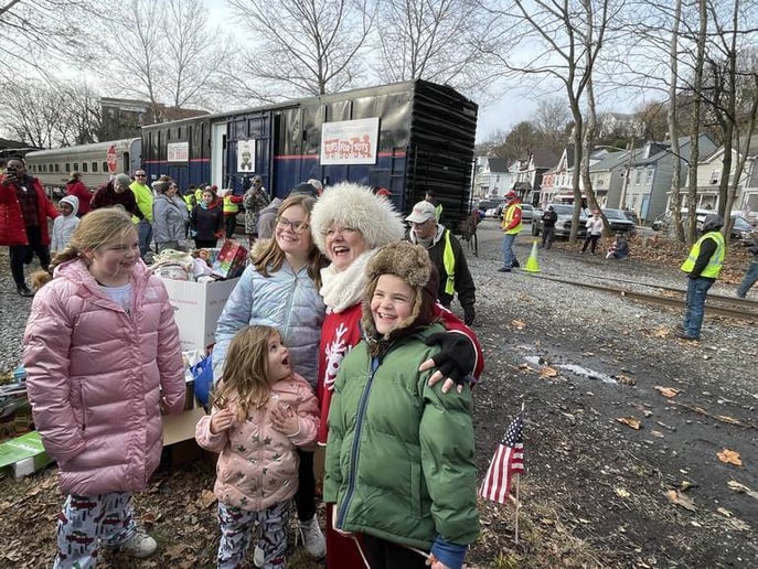 Gallery photo 59 of Seashell Santas