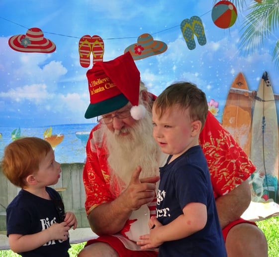 Gallery photo 2 of Seashell Santas