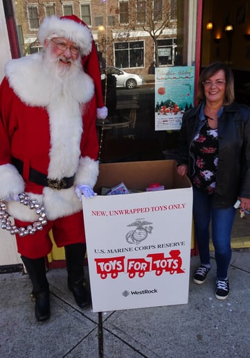 Gallery photo 74 of Seashell Santas