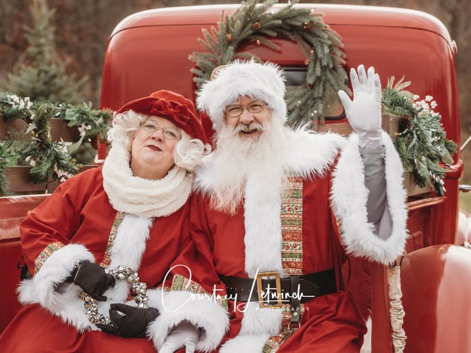 Gallery photo 99 of Seashell Santas