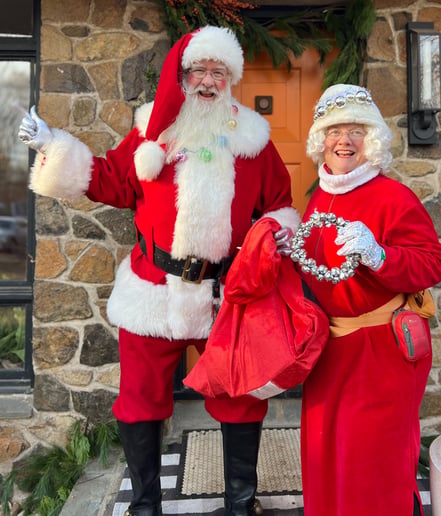 Gallery photo 42 of Seashell Santas
