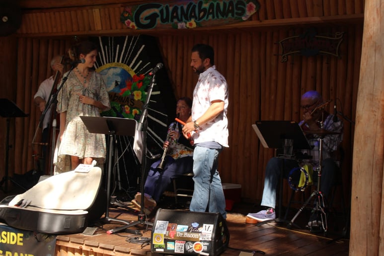 Gallery photo 6 of Seaside Swing Band