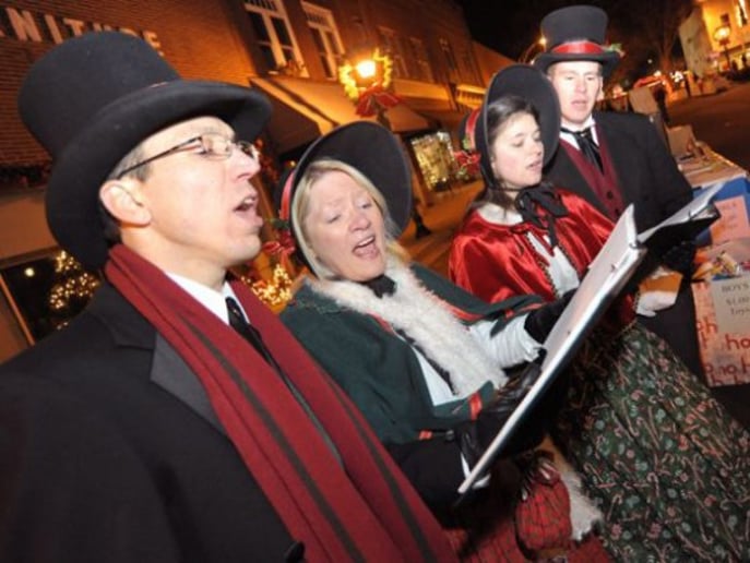 Gallery photo 1 of Seasons Best Carolers