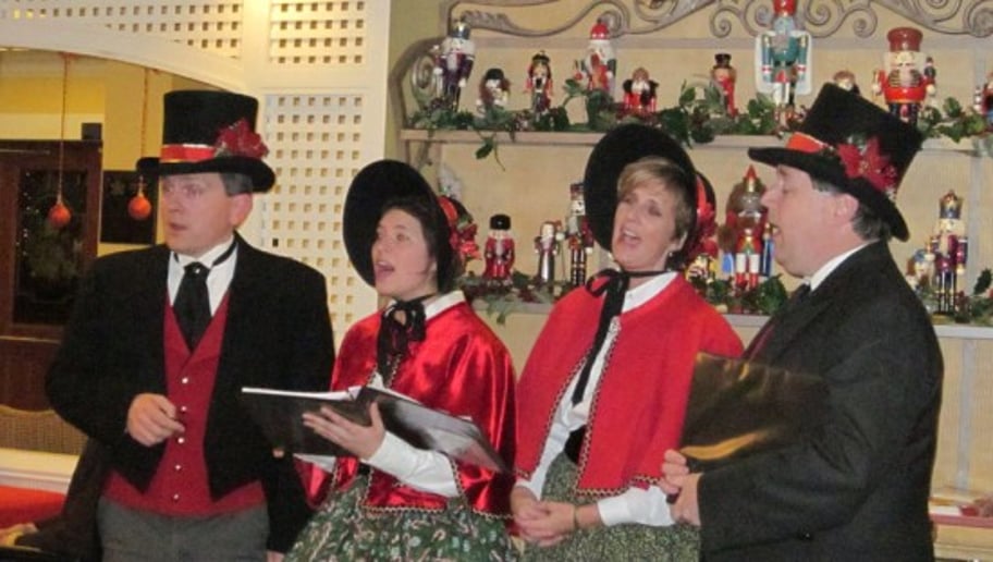 Gallery photo 2 of Seasons Best Carolers