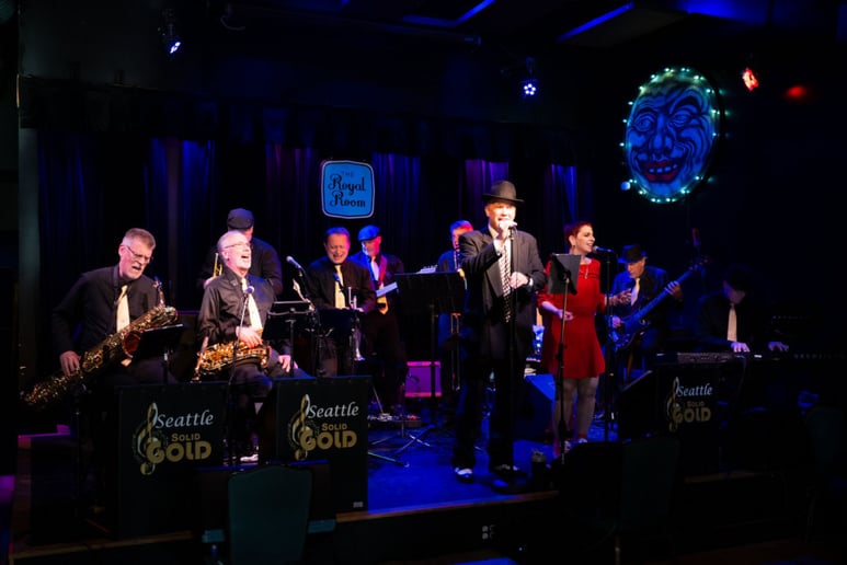 Gallery photo 7 of Seattle Solid Gold 