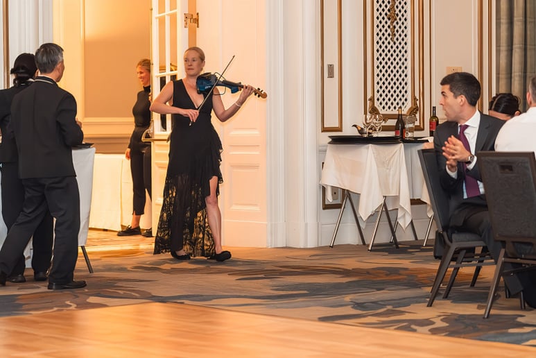 Gallery photo 1 of SF Wedding Violinist