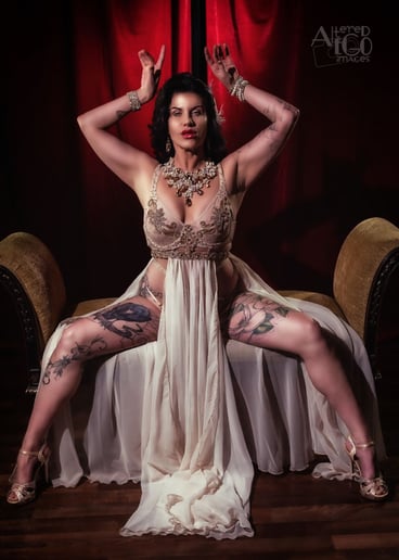 Gallery photo 7 of Selia d’Katzmeow