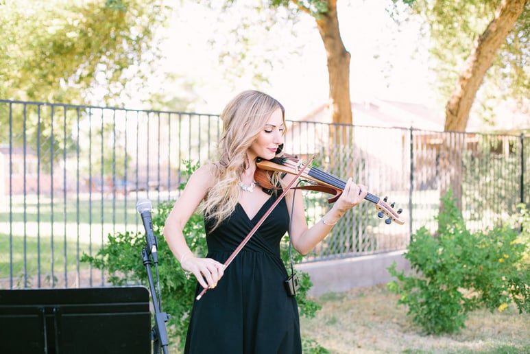 Gallery photo 1 of Selin Eskandarian Violinist