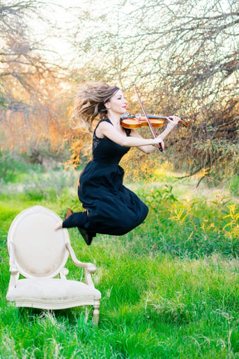 Gallery photo 9 of Selin Eskandarian Violinist