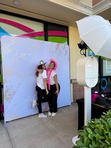 Gallery photo 3 of Senny Snaps Photo Booth Rentals