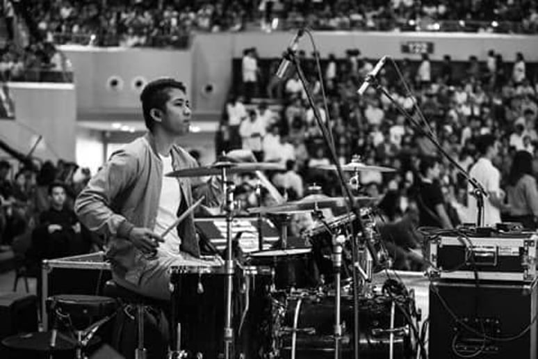 Gallery photo 2 of Kevin Acpal - Session Drummer