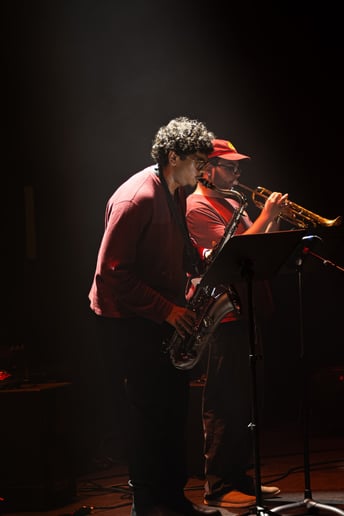 Gallery photo 4 of Session Musician