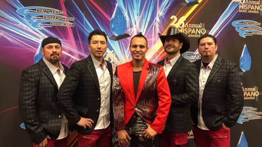 Gallery photo 2 of Severo y Grupo Fuego