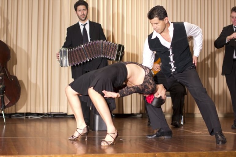 Gallery photo 7 of Sexy Salsa Ballroom