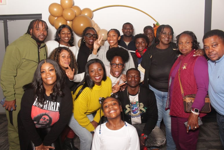 Gallery photo 9 of Shad 360