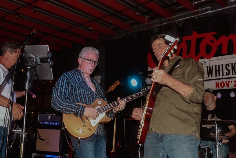 Gallery photo 1 of Shadow Lane Band