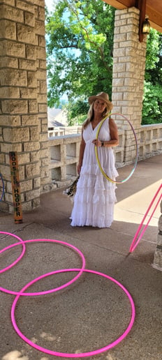 Gallery photo 1 of Shahna Hoosier Hooper