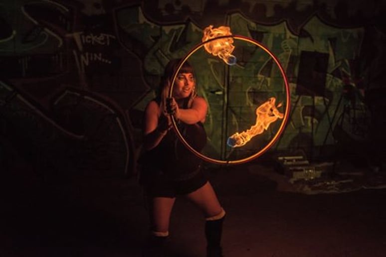 Gallery photo 1 of Shaina Sklar Fire Performance