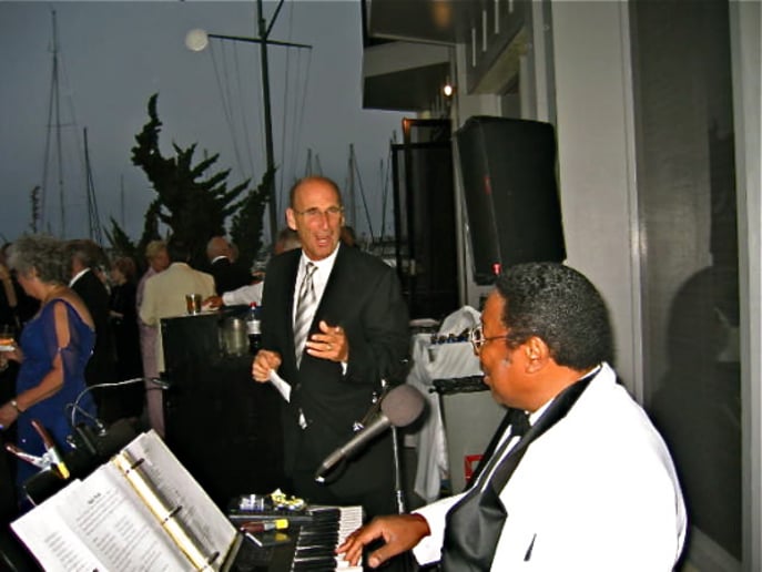 Gallery photo 2 of Shampen "The One Man Orchestra"