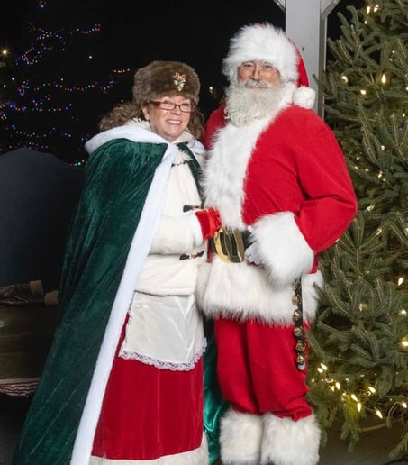 Gallery photo 8 of Shamrock Santa