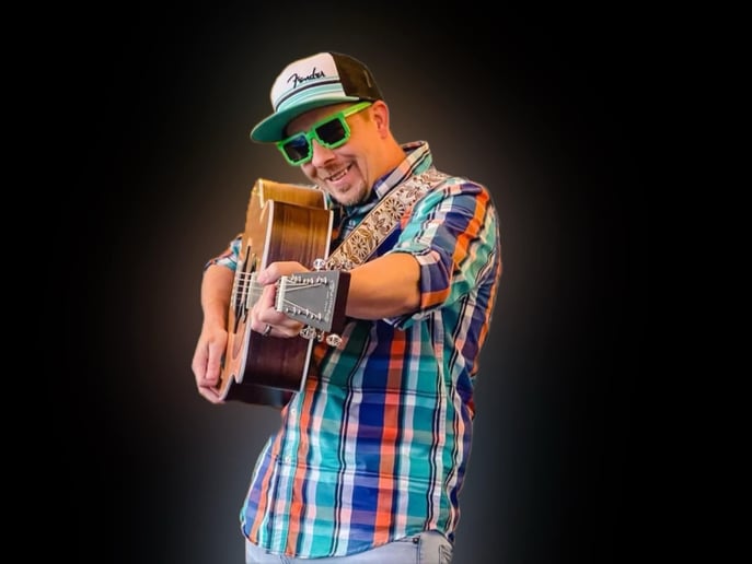 Gallery photo 3 of Shane Click Live