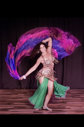Gallery photo 8 of Shani Dance