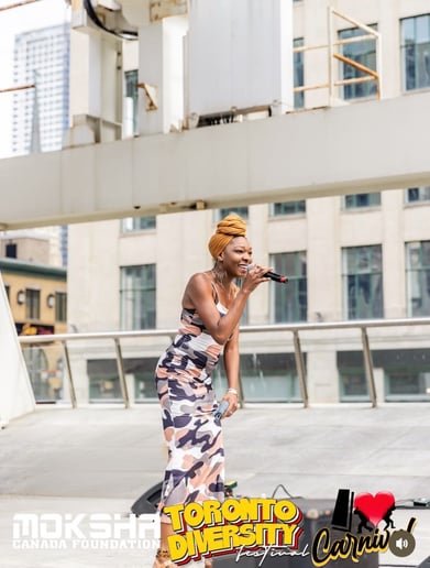 Gallery photo 3 of Shanty Sweets and the Top Ranking Band