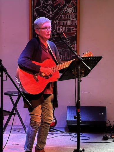Gallery photo 1 of Sharon Hill Music