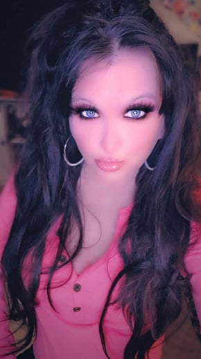 Gallery photo 5 of Sharon Priscilla Vieira    Back In time