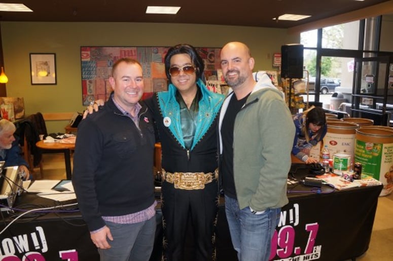 Gallery photo 5 of Elvis Impersonator - Shawn Hughes