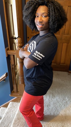 Gallery photo 7 of Coach Nia