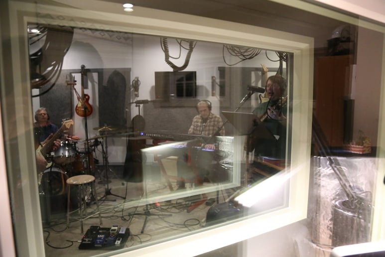 Gallery photo 6 of SheepDip Band