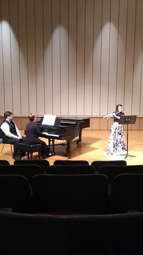 Gallery photo 3 of Shelby Anderson, Flute