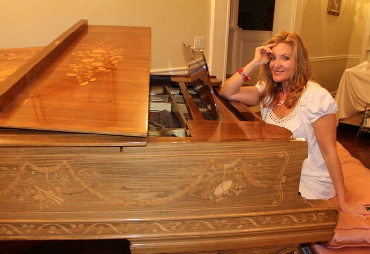 Gallery photo 8 of Sheri Pedigo