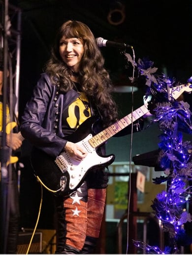 Gallery photo 7 of Sheryl and The Pretenders