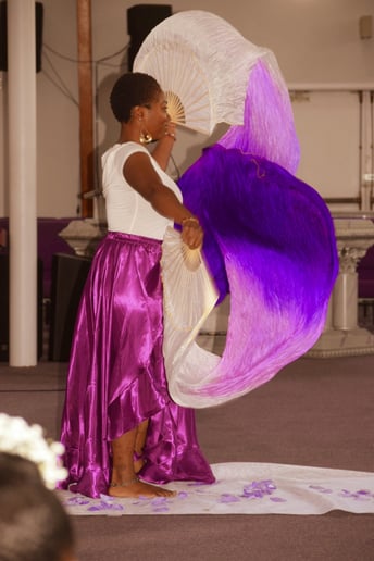 Gallery photo 1 of She’s Boundless