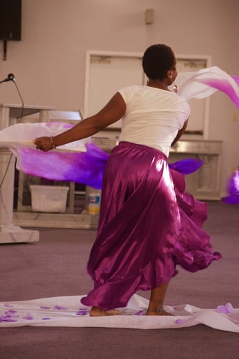 Gallery photo 2 of She’s Boundless