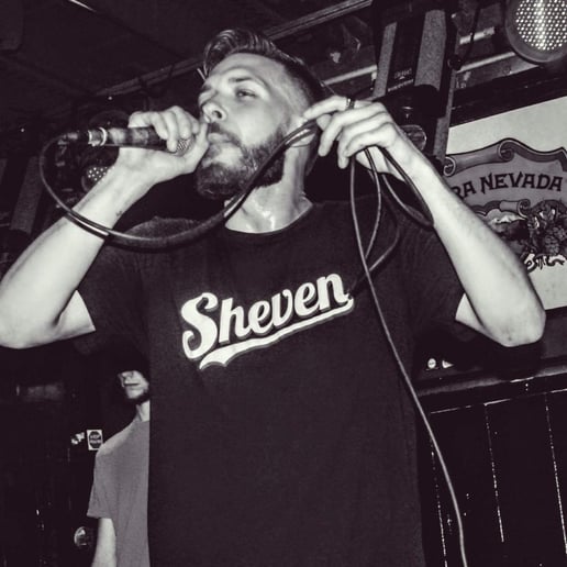 Gallery photo 3 of Sheven
