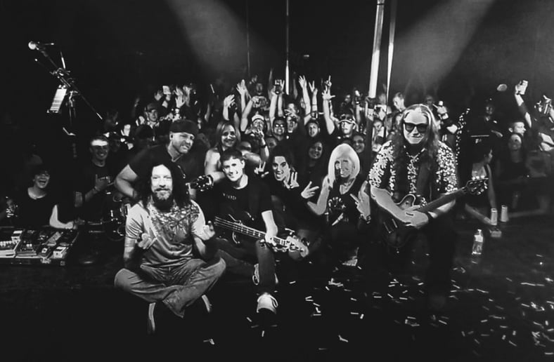Gallery photo 5 of Shifferly Road Band