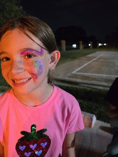 Gallery photo 8 of Shimmer and Smiles Face Painting