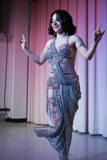 Gallery photo 2 of Shimmy Diosa