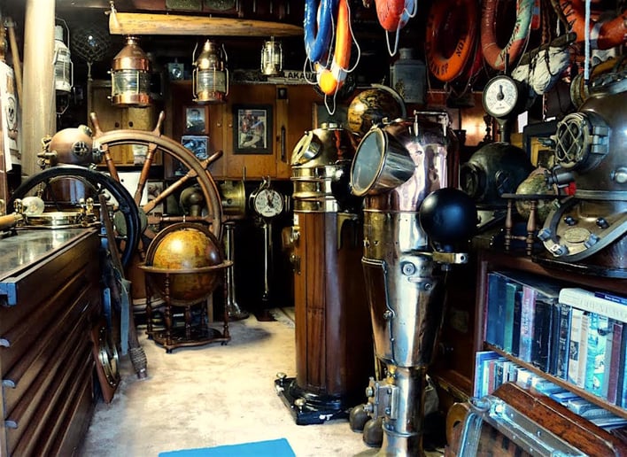 Gallery photo 1 of Ships Trader