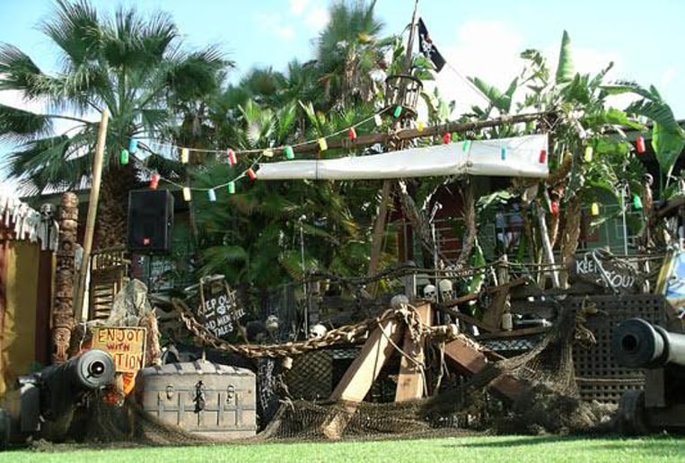 Gallery photo 4 of Ships Trader